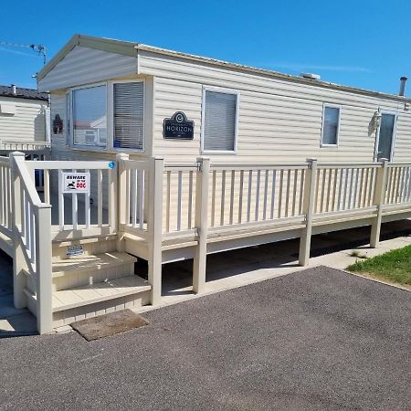 Pg49 8 Berth Pet Friendly Caravan Golden Palm Hotel Chapel Saint Leonards Exterior photo